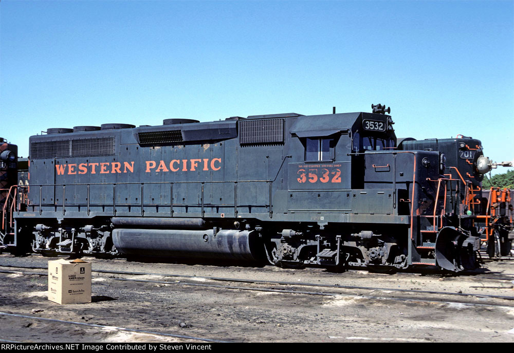 Western Pacific GP40 #3532